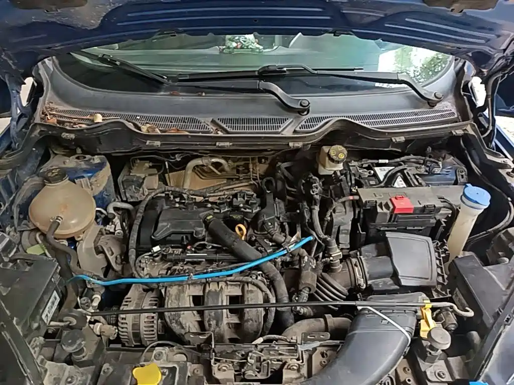 Ford Ecosport — фото 20