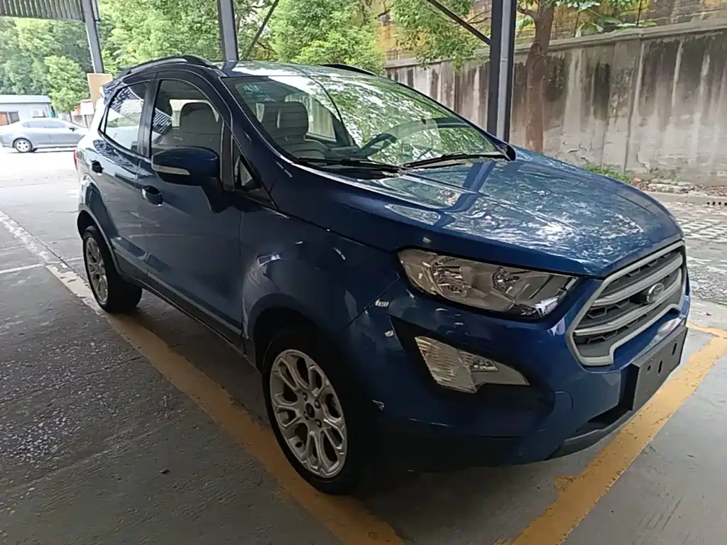 Ford Ecosport — фото 4