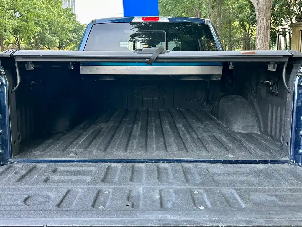 Ford F-150 Raptor — фото 14