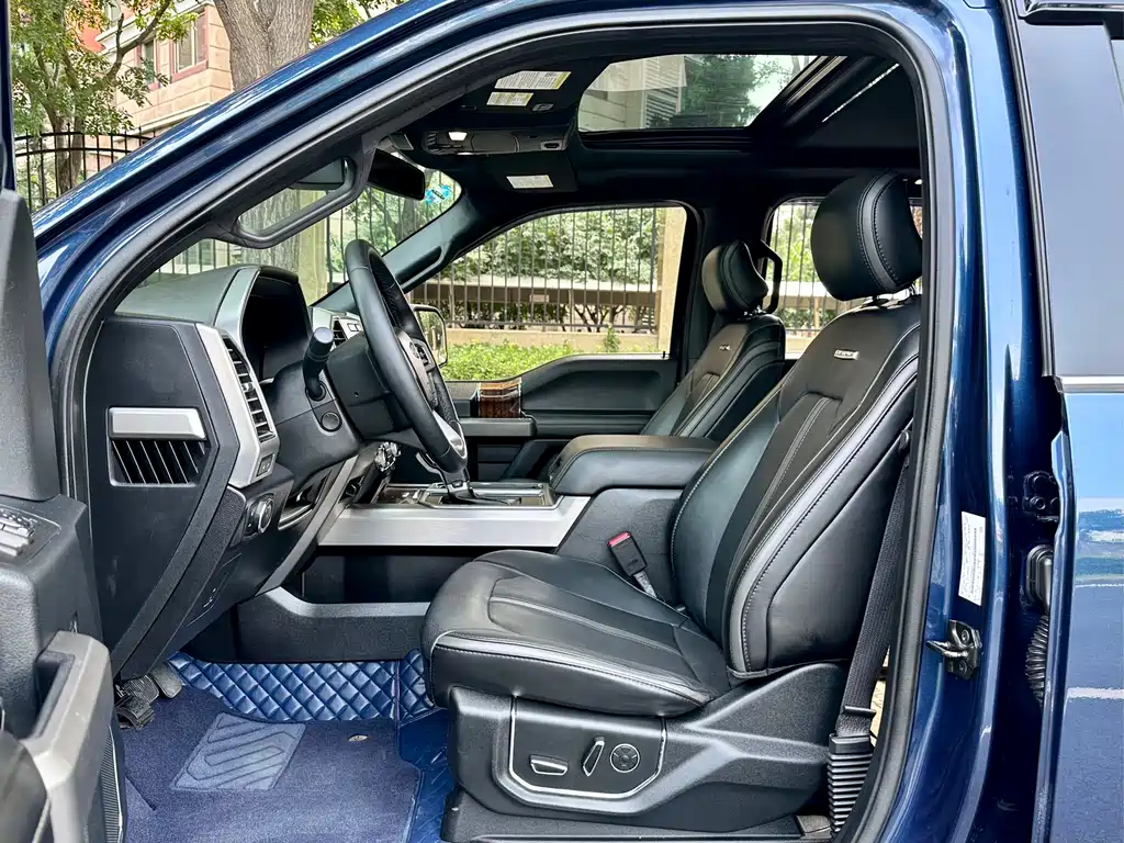 Ford F-150 Raptor — фото 6