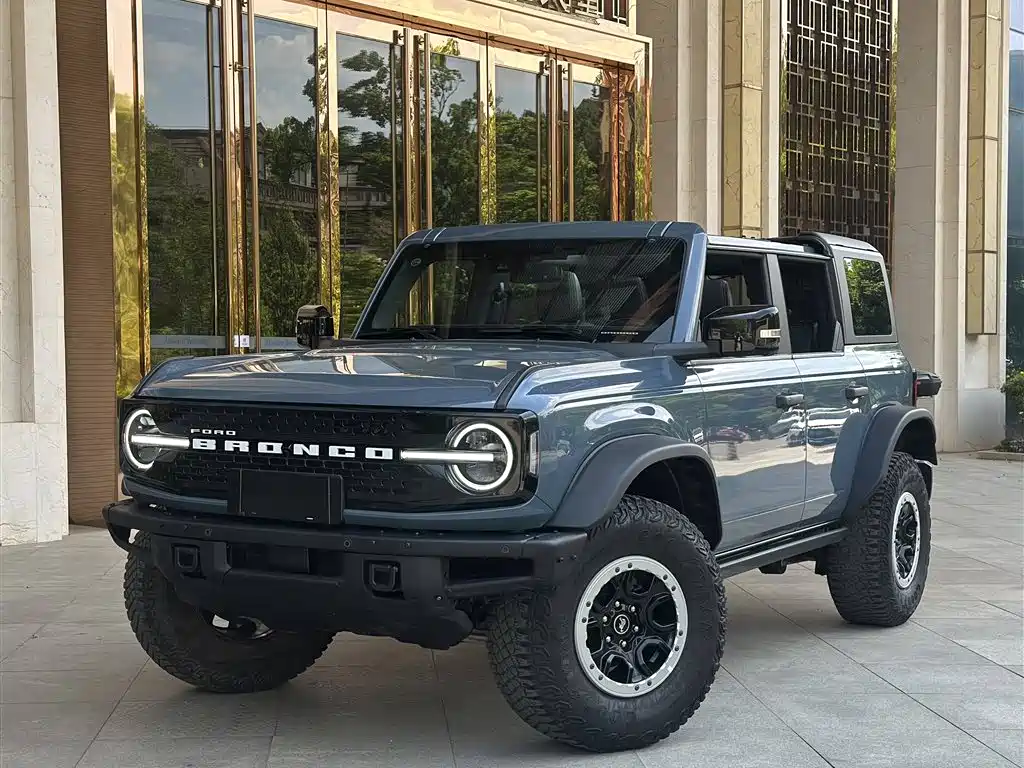 Ford Bronco — фото 23