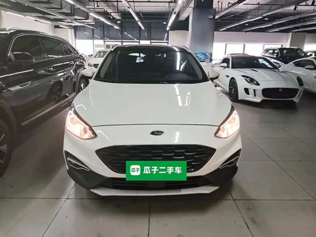 Ford Focus Active — фото 3