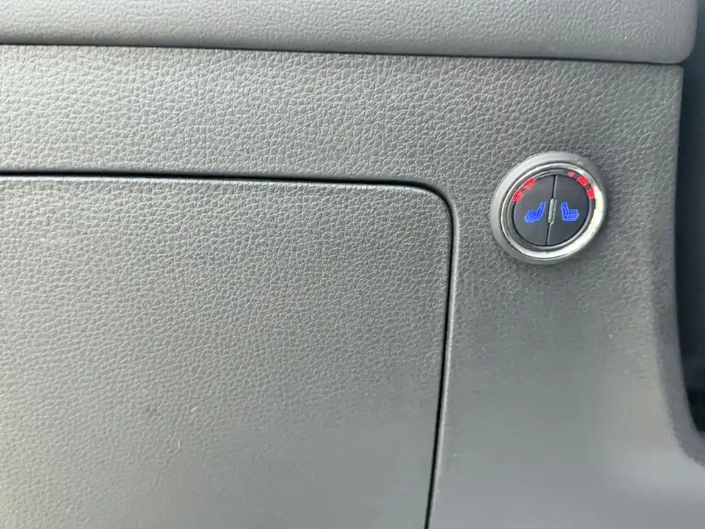 Ford Equator Sport — фото 11