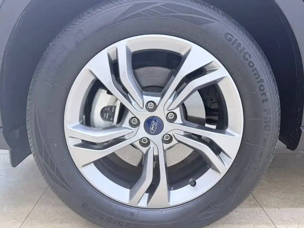 Ford Equator Sport — фото 23