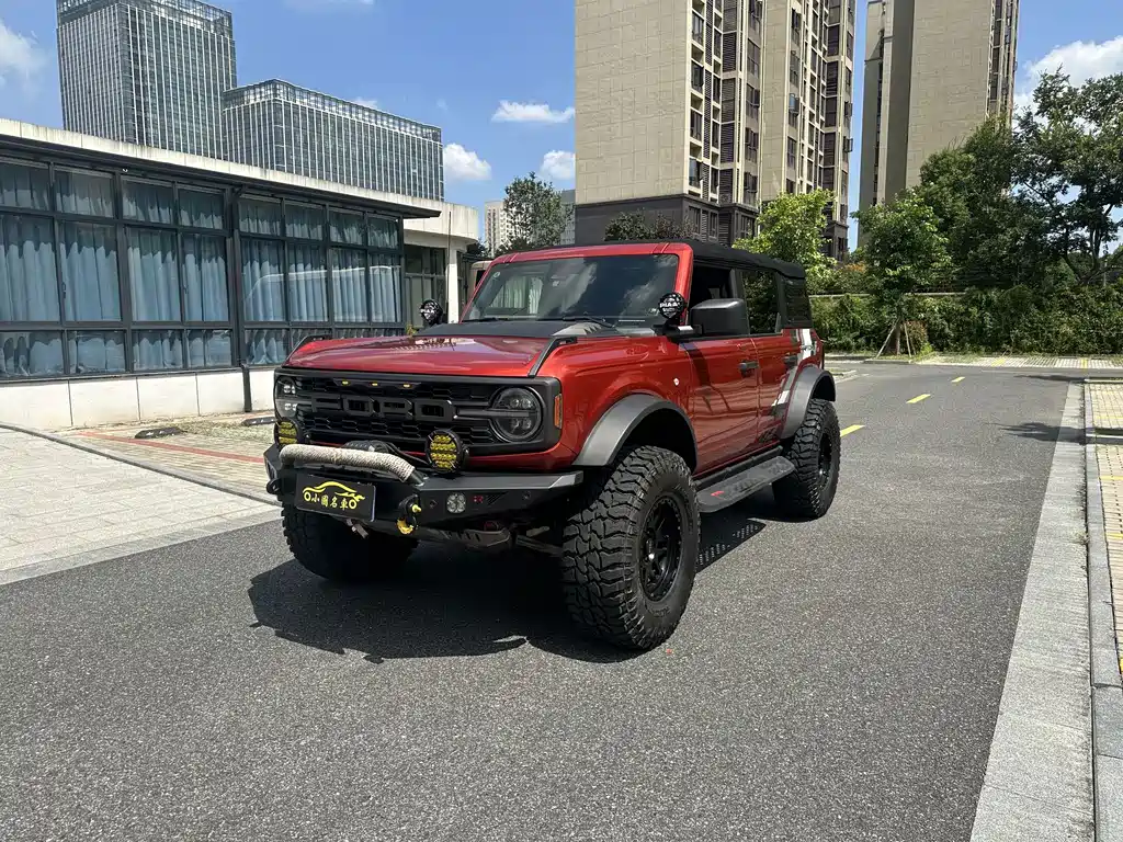 Ford Bronco