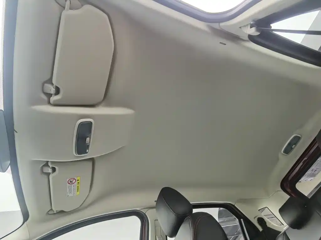Ford Ecosport — фото 14