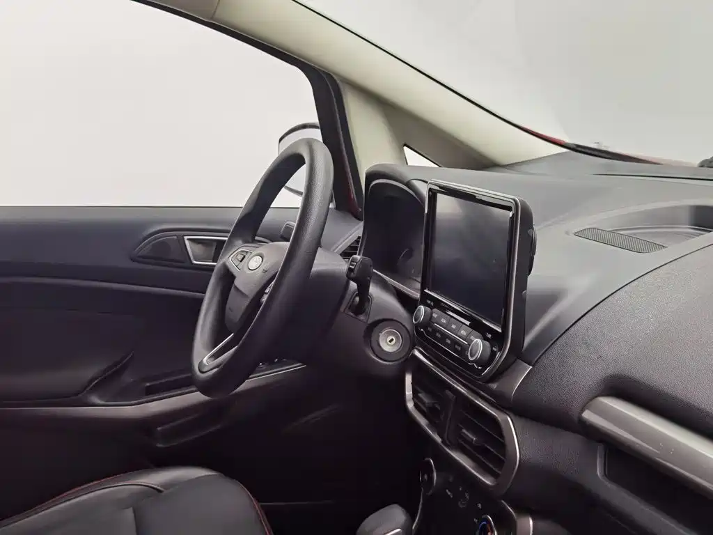 Ford Ecosport — фото 22