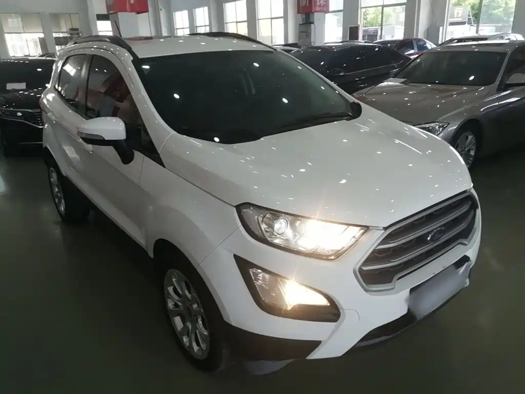 Ford Ecosport — фото 4