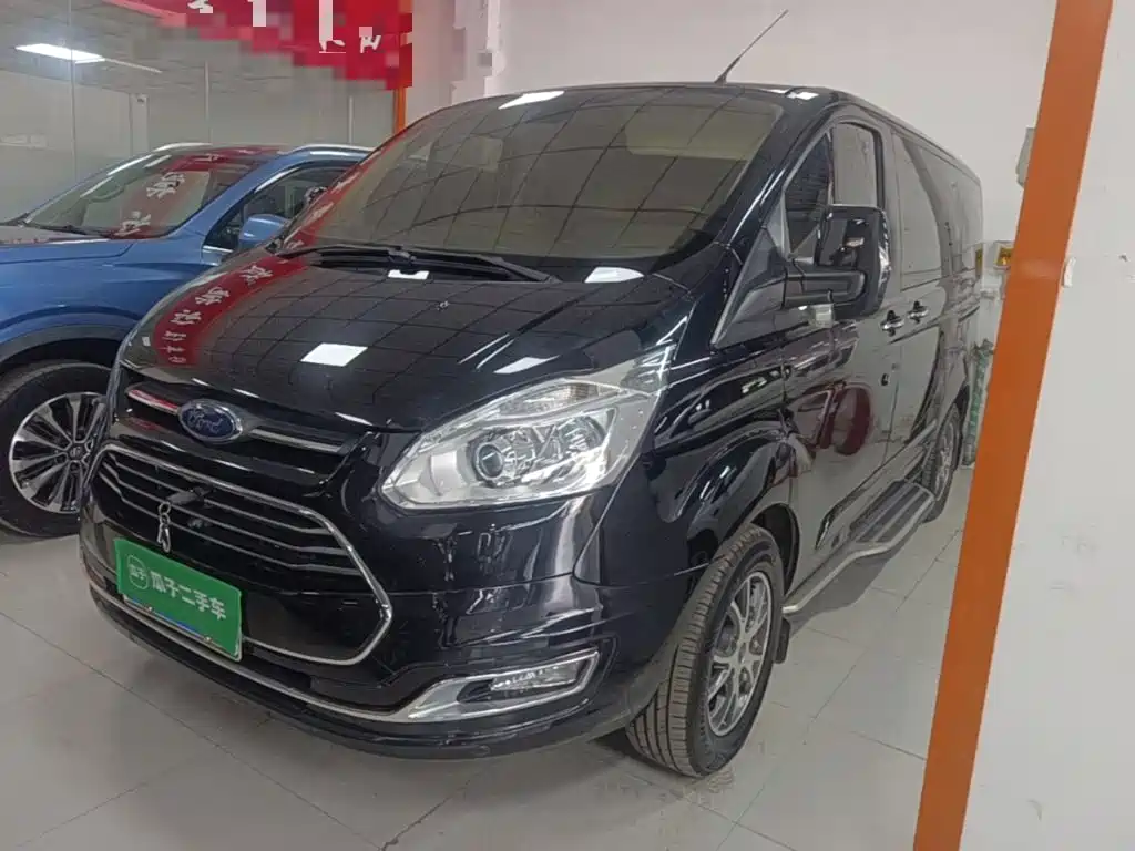 Ford Tourneo