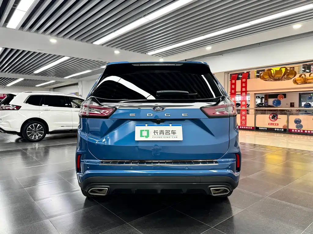 Ford Edge — фото 5