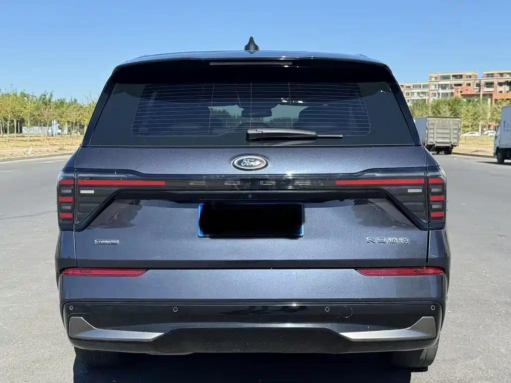 Ford Edge — фото 8
