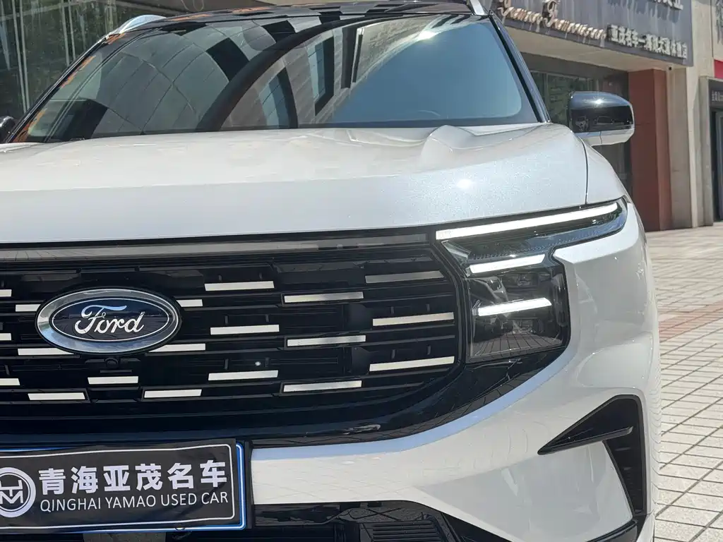 Ford Edge — фото 4
