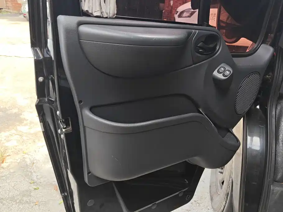 Ford Transit Custom — фото 7