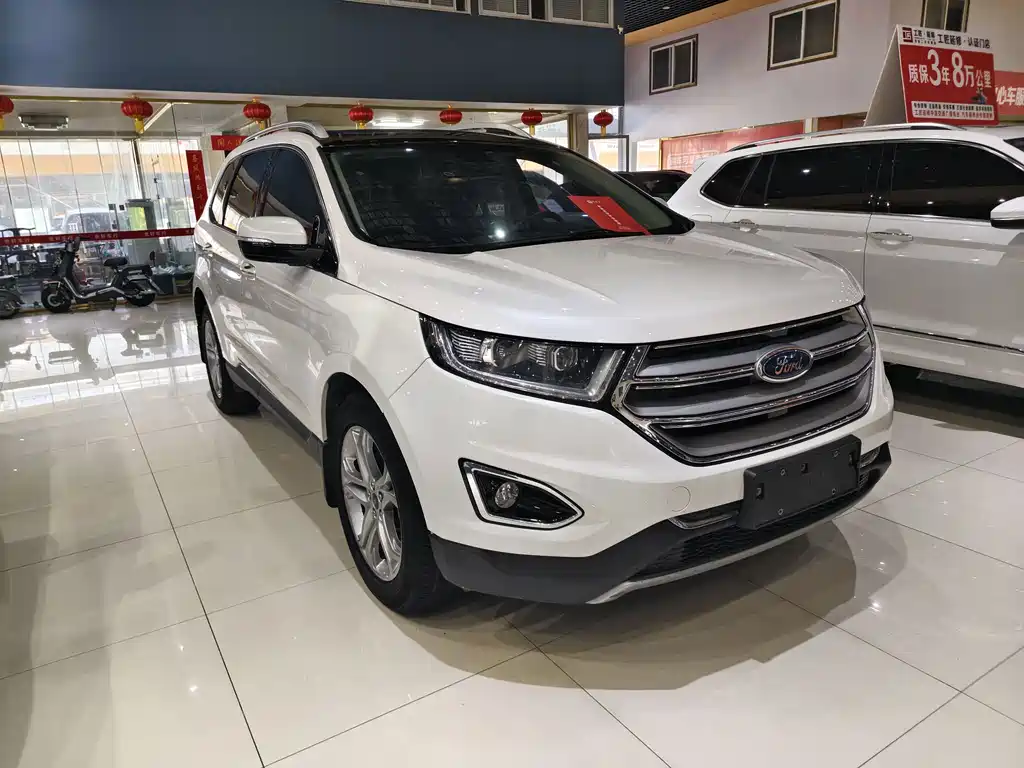 Ford Edge — фото 3
