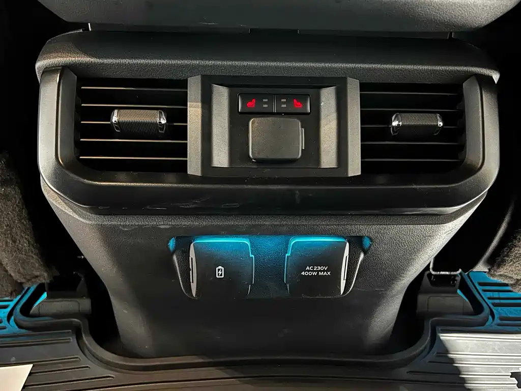 Ford F-150 Raptor — фото 11