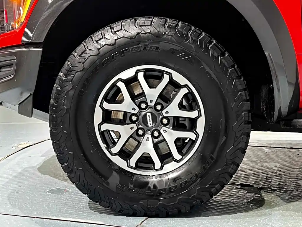 Ford F-150 Raptor — фото 14