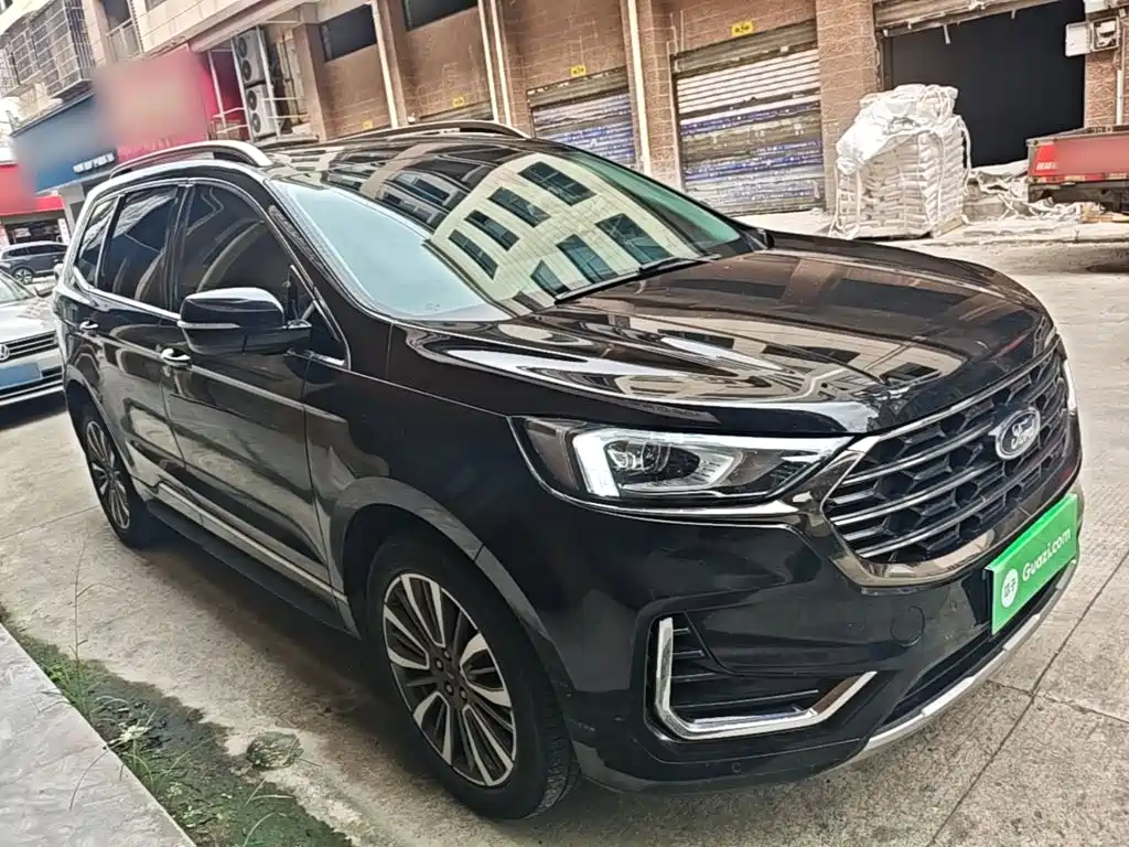 Ford Edge — фото 22