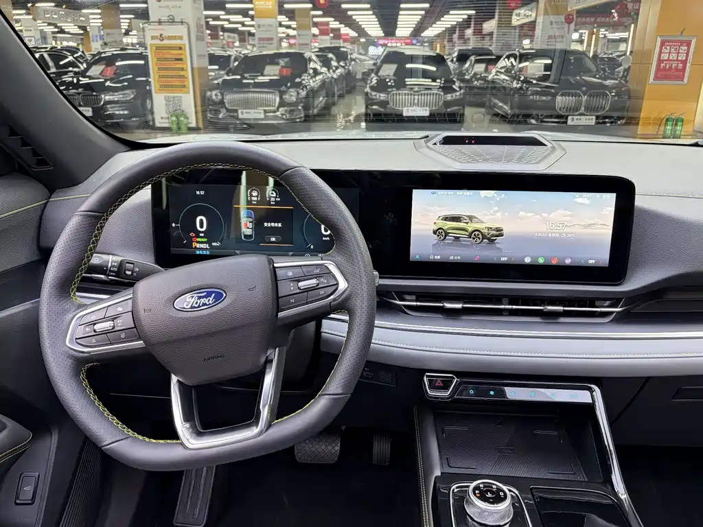 Ford Equator Sport New Energy — фото 4