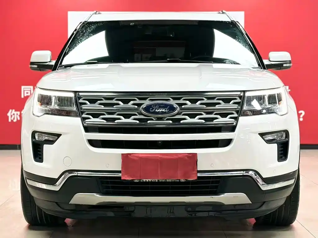 Ford Explorer (Import) — фото 3