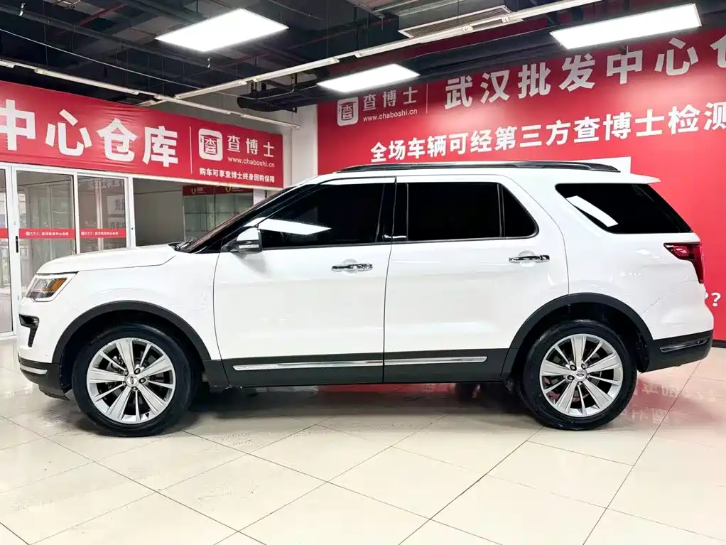 Ford Explorer (Import) — фото 4