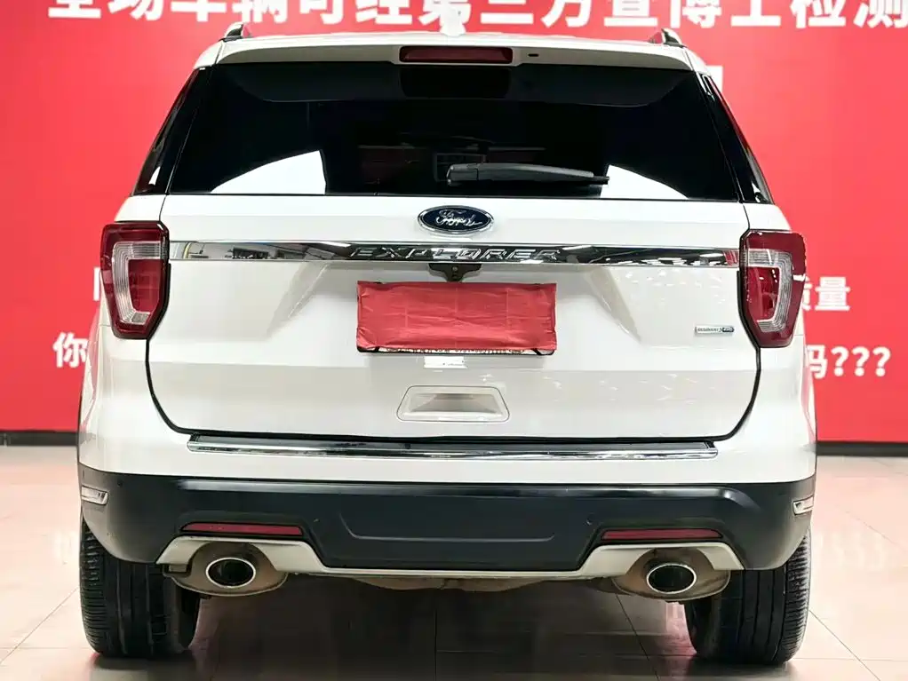 Ford Explorer (Import) — фото 6