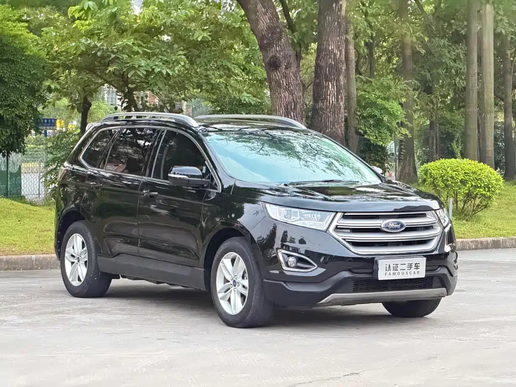 Ford Edge — фото 3