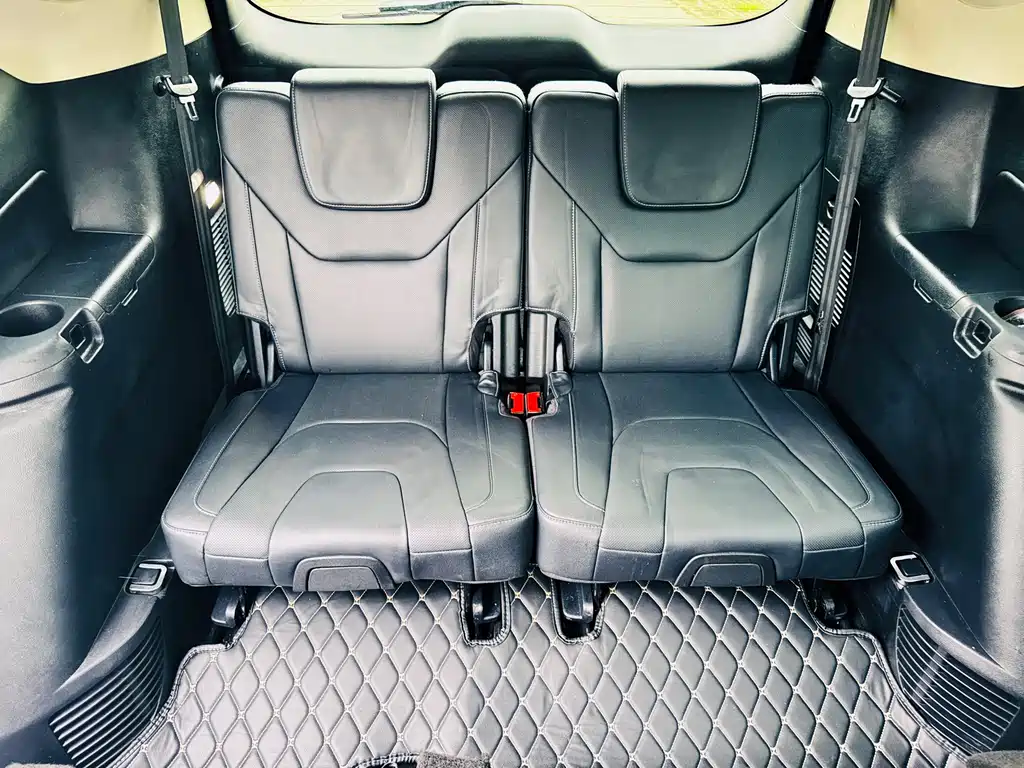 Ford Edge — фото 13