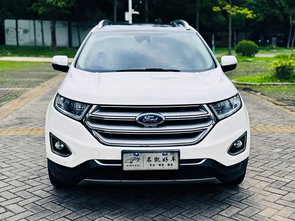 Ford Edge — фото 3