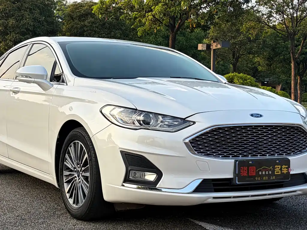 Ford Mondeo — фото 2