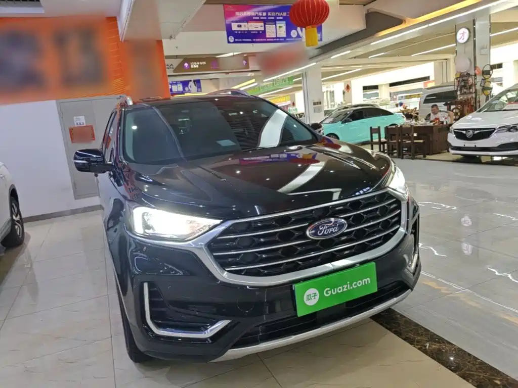 Ford Edge — фото 4