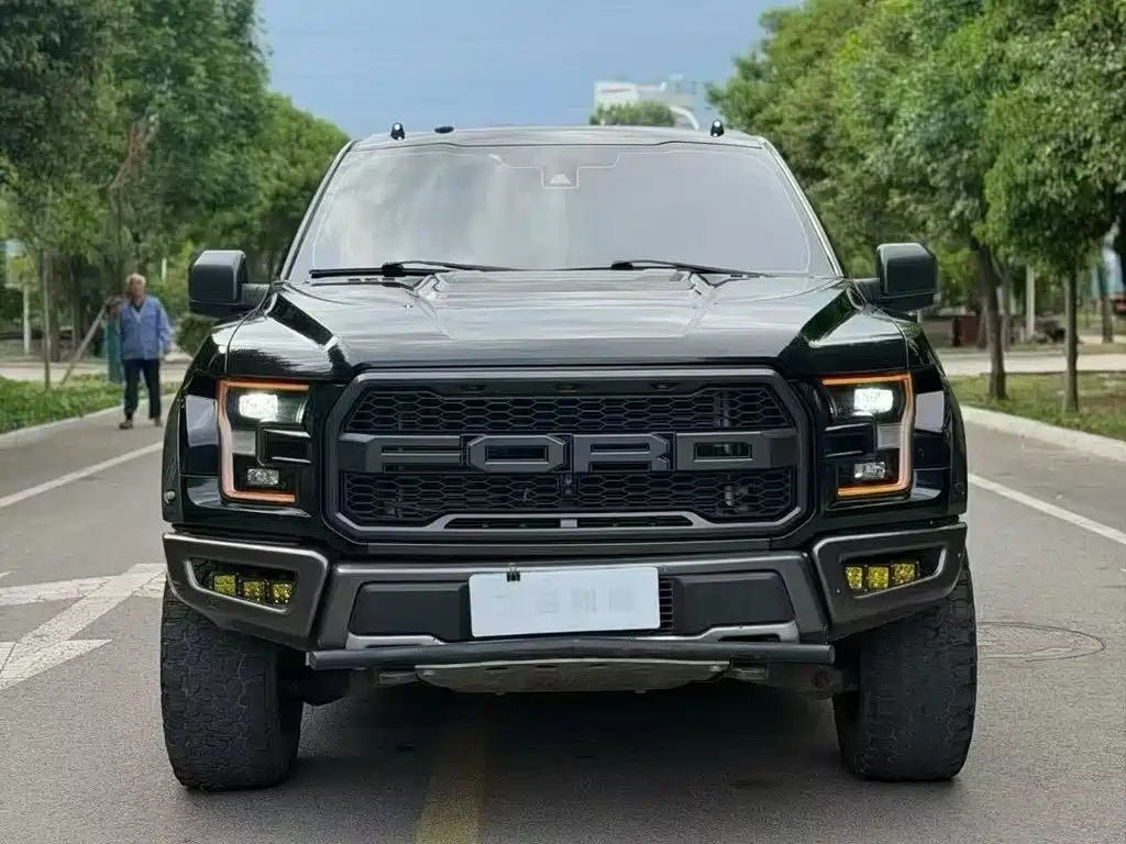 Ford F-150 Raptor — фото 2