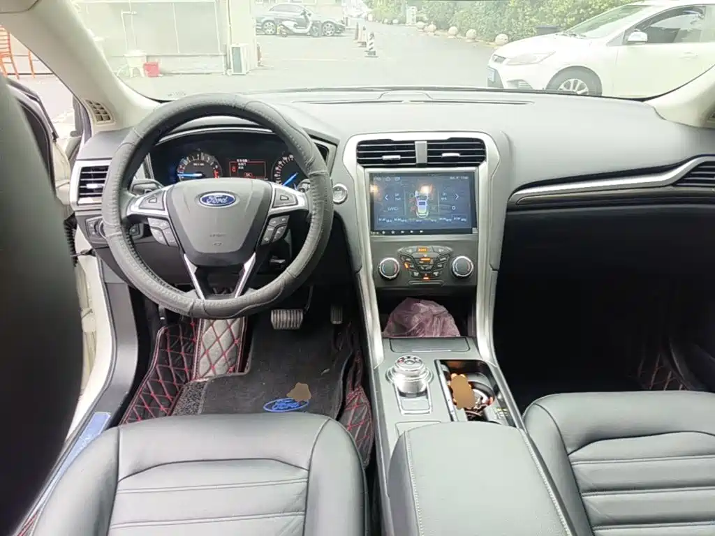 Ford Mondeo — фото 10
