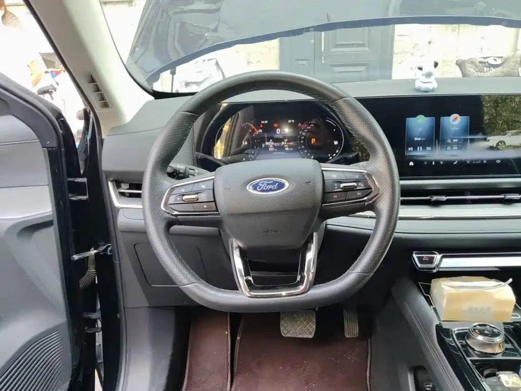 Ford Equator Sport — фото 3