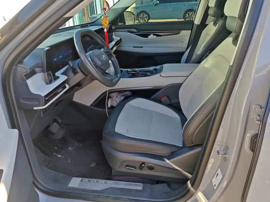 Ford Edge — фото 9