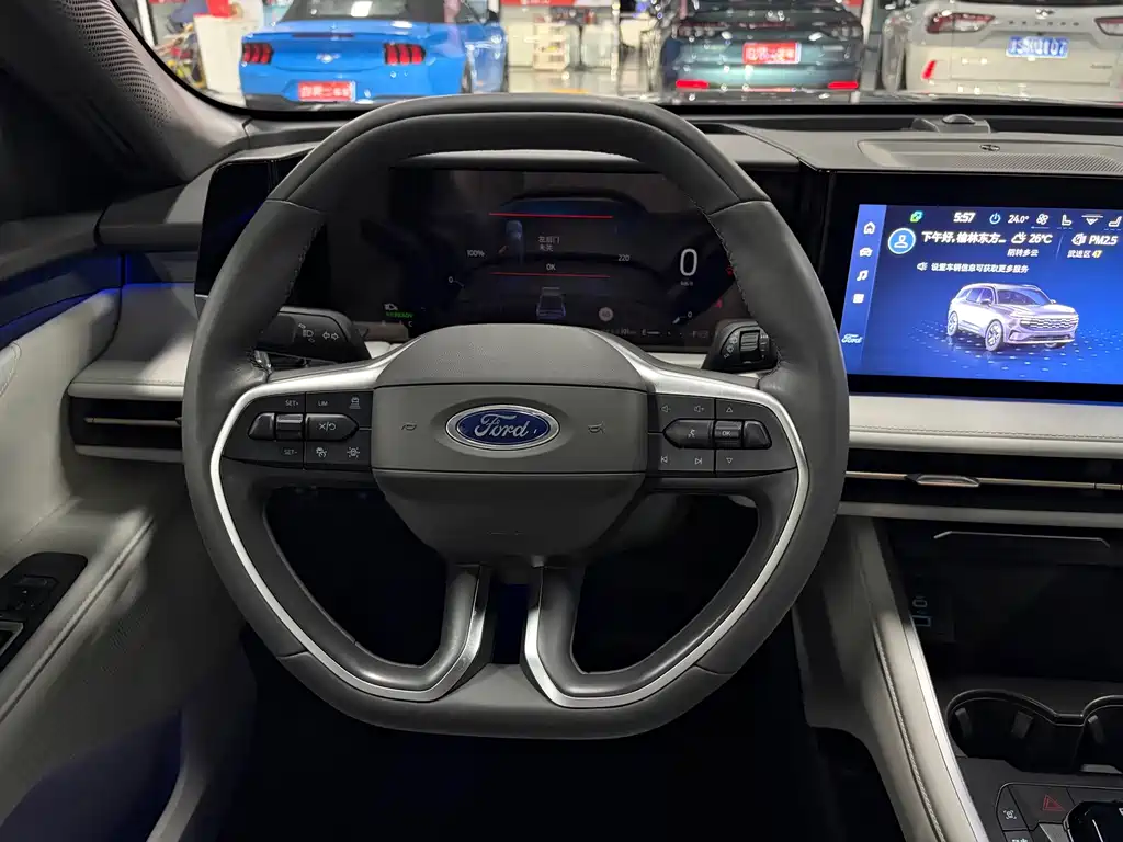 Ford Edge — фото 8