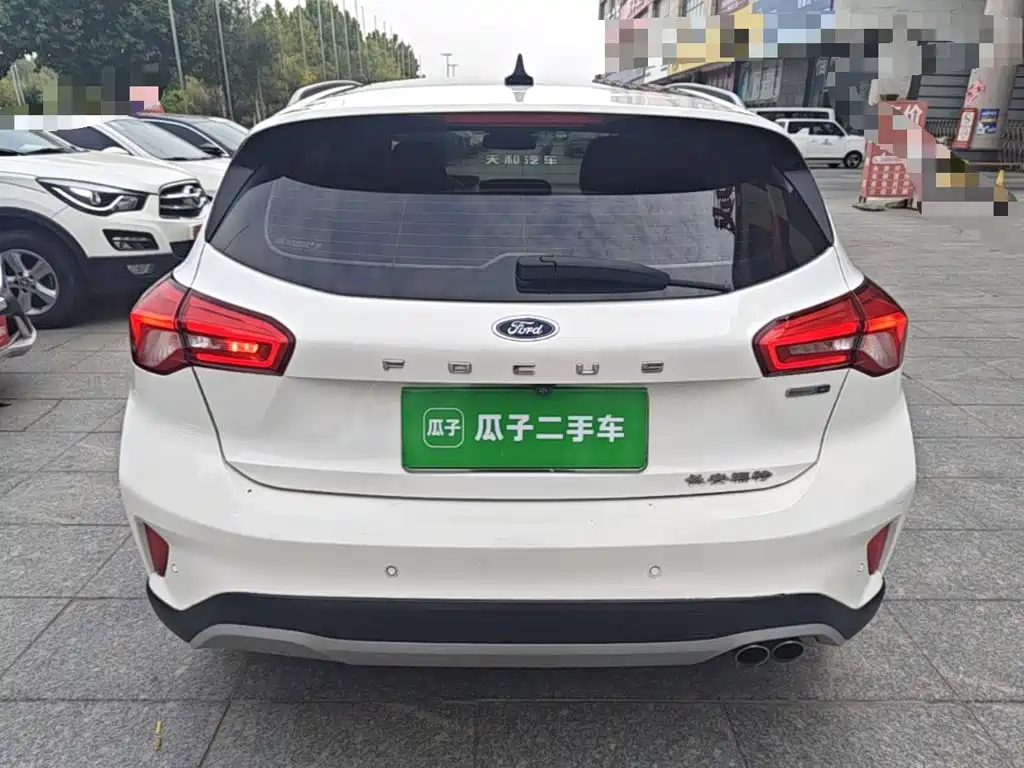Ford Focus Active — фото 6