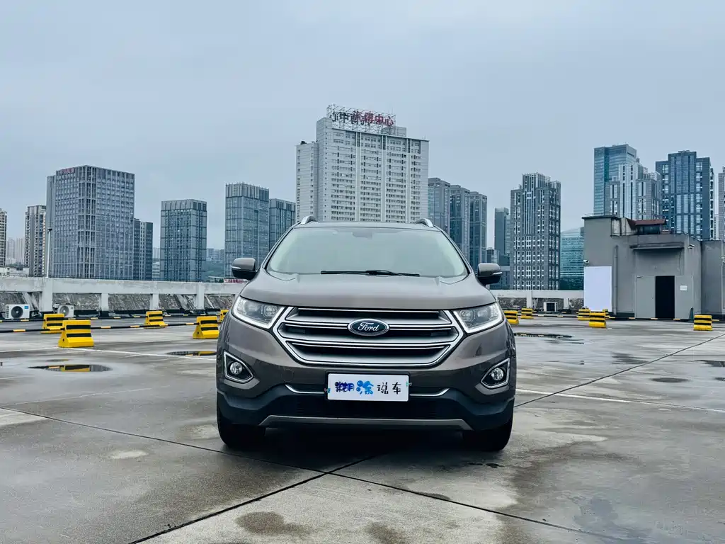 Ford Edge — фото 2