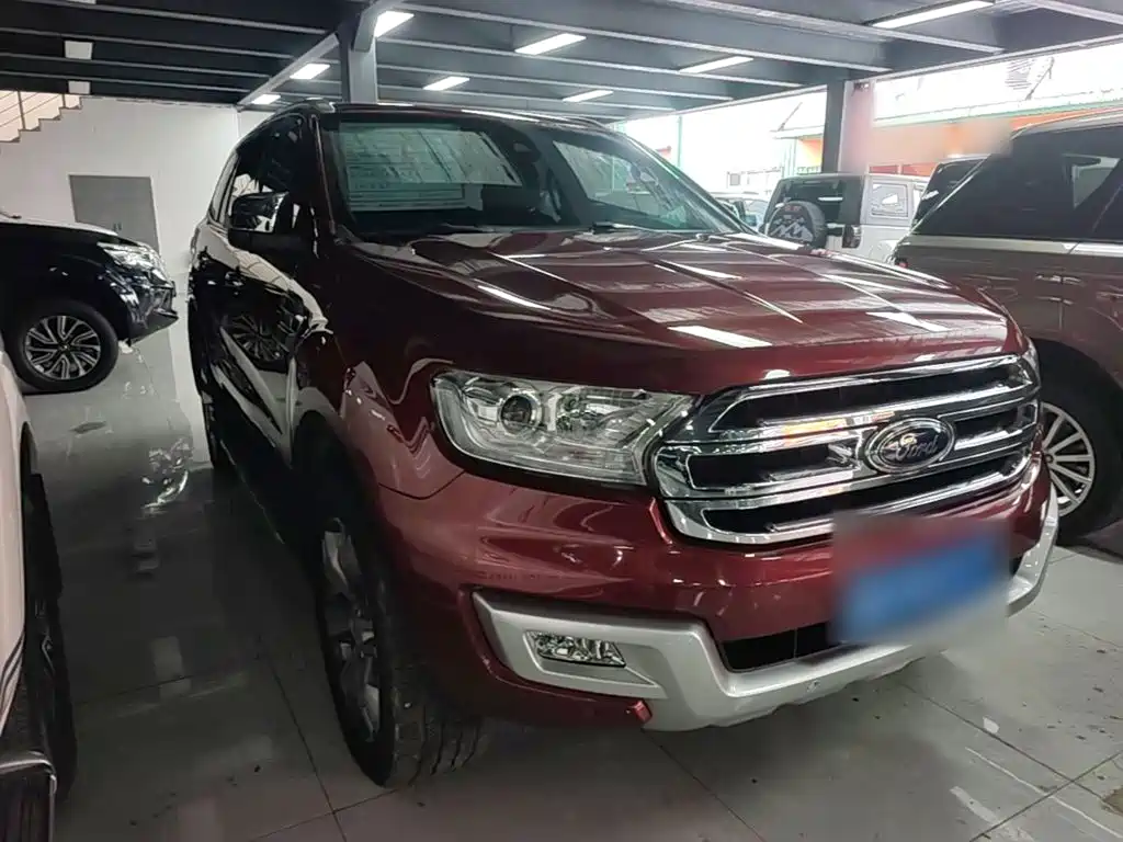 Ford Everest — фото 4