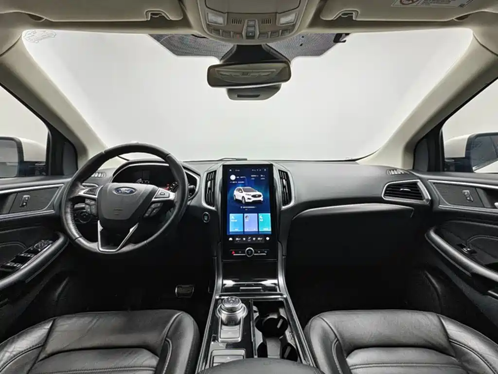 Ford Edge — фото 3