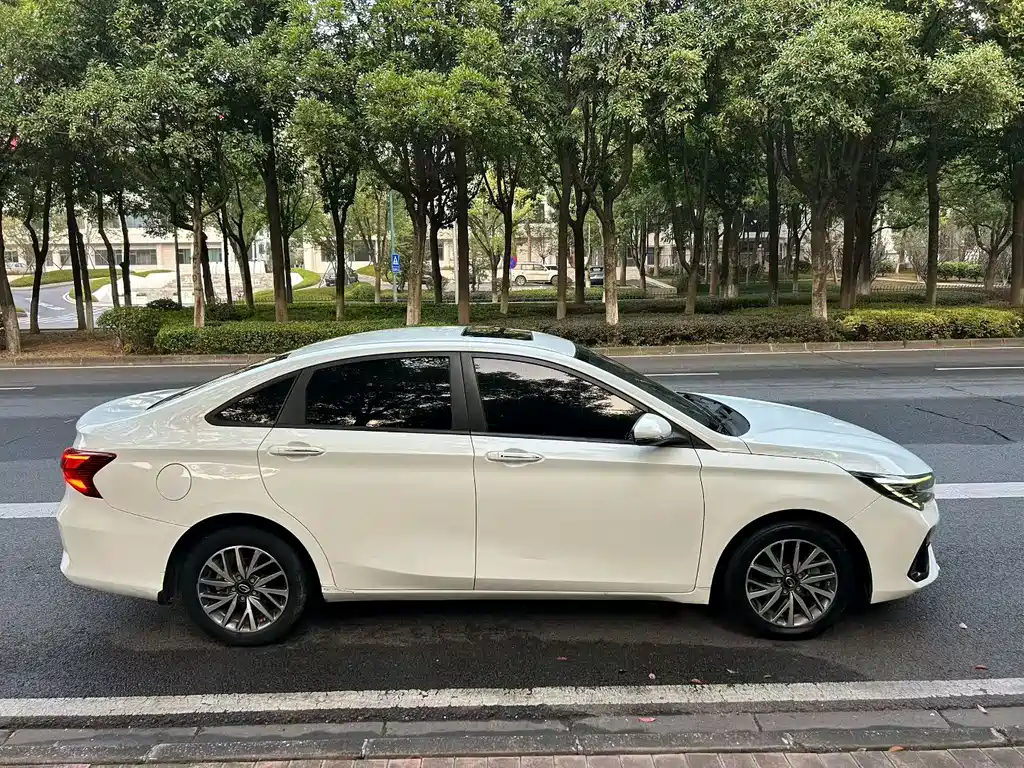 GAC Motor Trumpchi GA4 — фото 9