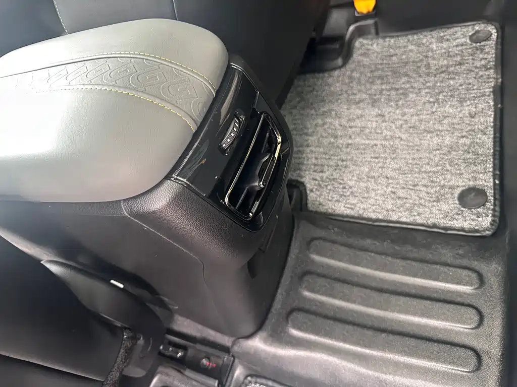 GAC Motor Shadow Leopard — фото 9