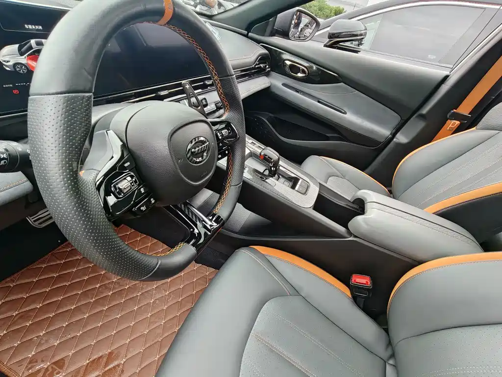 GAC Motor Shadow Leopard — фото 6