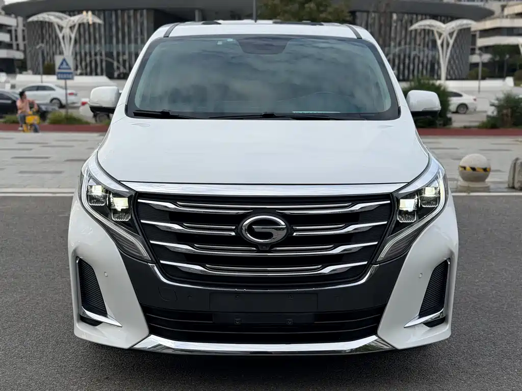 GAC Motor Trumpchi M8 — фото 3