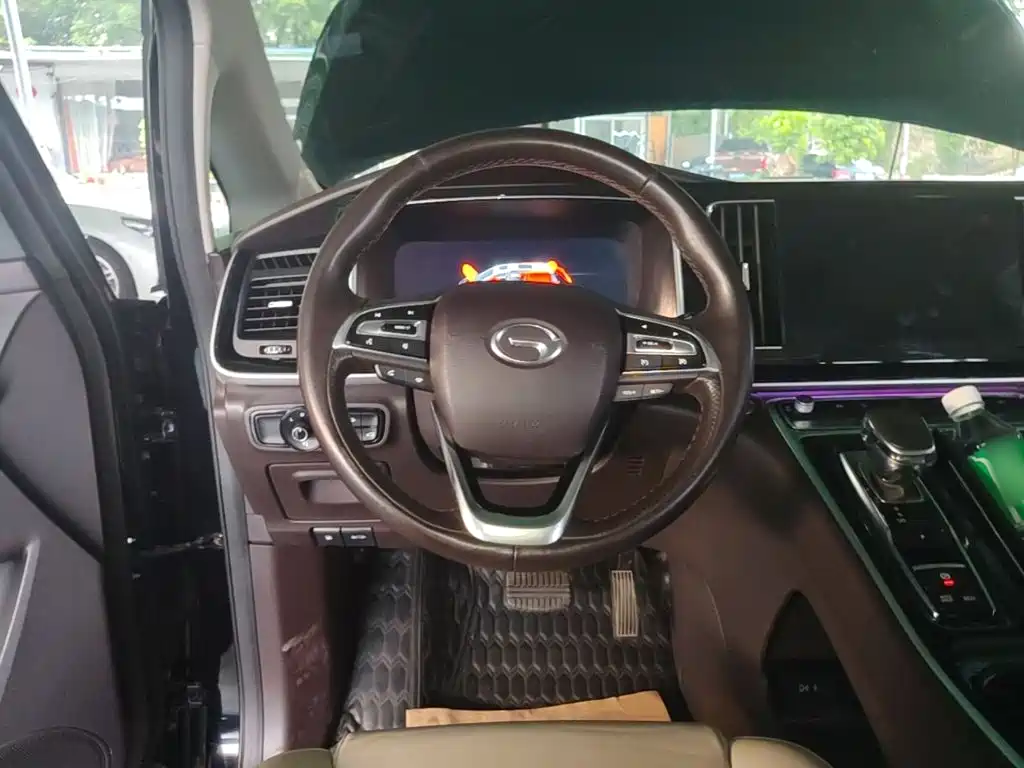 GAC Motor Trumpchi M8 — фото 11
