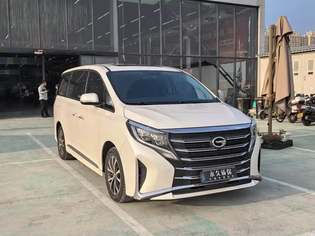 GAC Motor Trumpchi M8 — фото 3