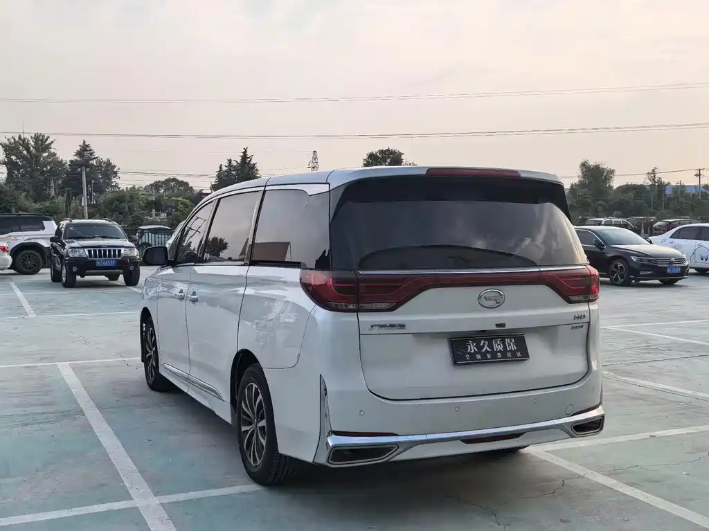 GAC Motor Trumpchi M8 — фото 9