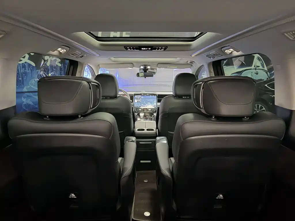 GAC Motor Trumpchi M8 — фото 10