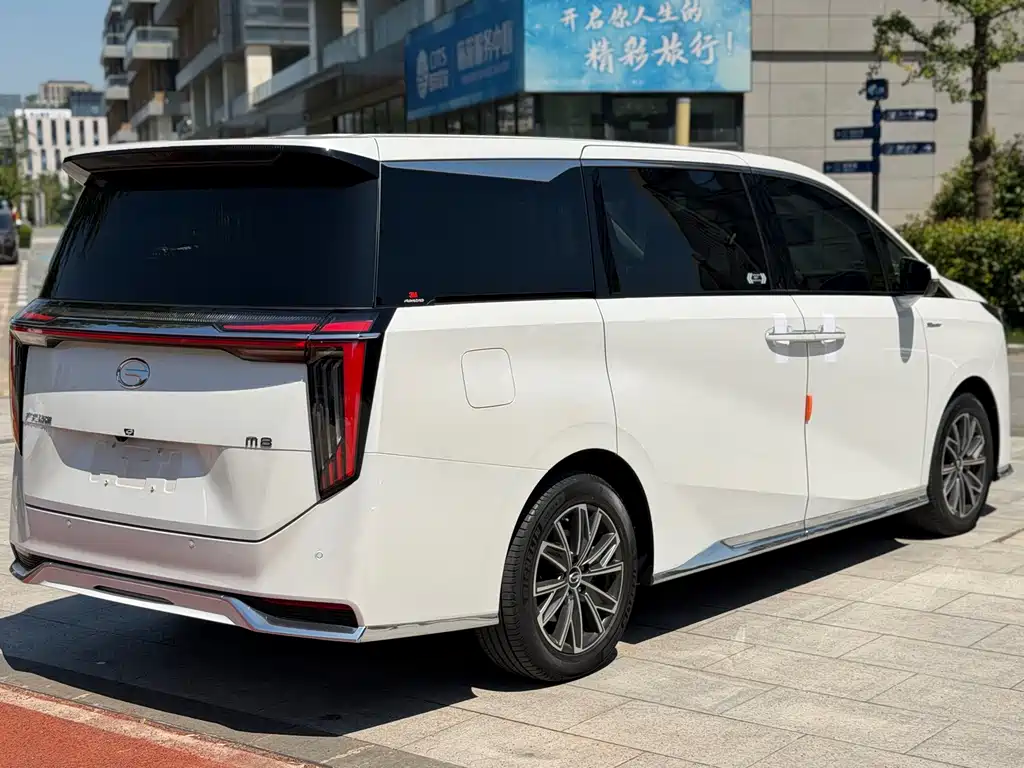 GAC Motor Trumpchi M8 — фото 7