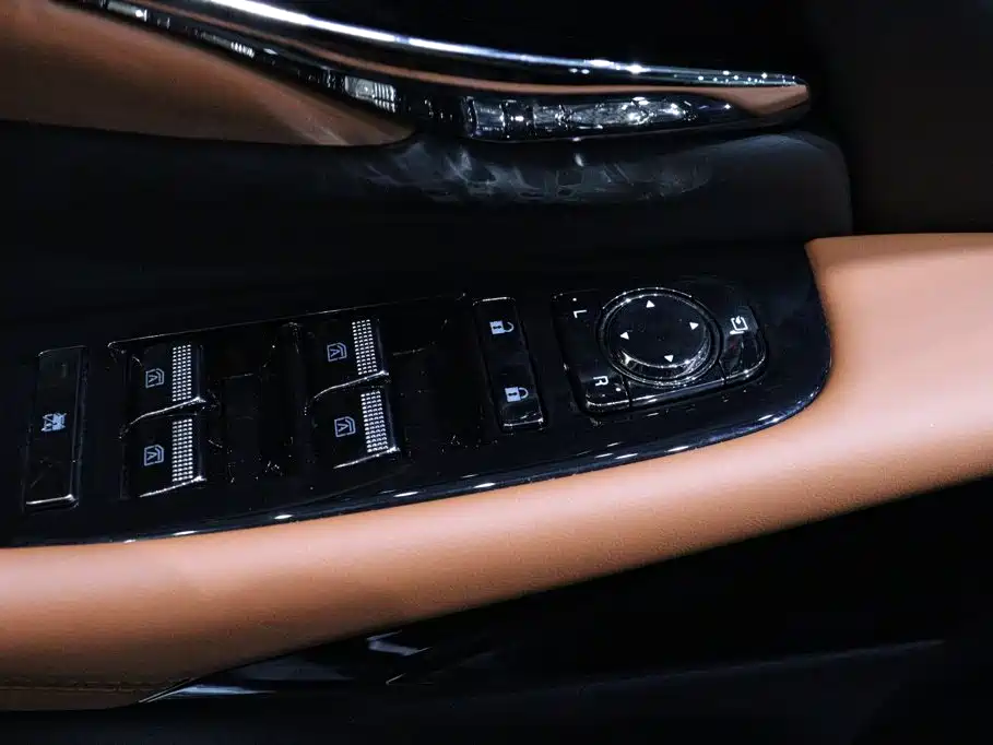 GAC Motor Trumpchi Xiangwang M8 — фото 23