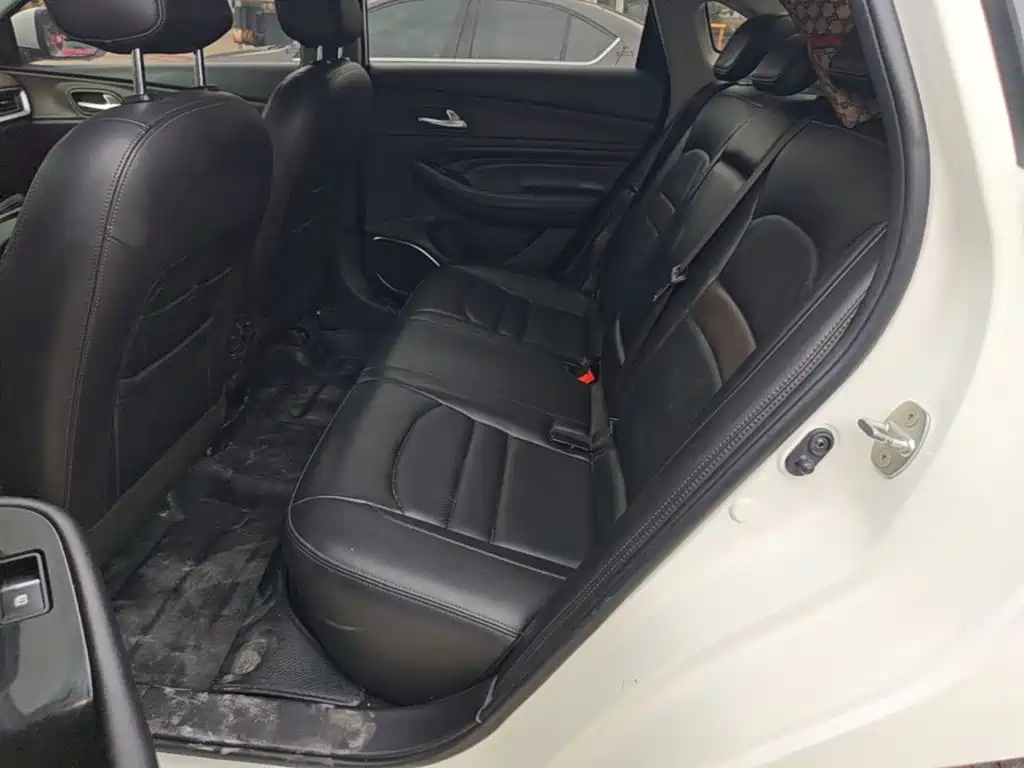 GAC Motor Trumpchi GA4 — фото 17